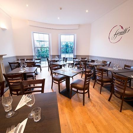 Hewitts Hotel And Restaurant Newport  Dış mekan fotoğraf