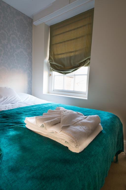 Hewitts Hotel And Restaurant Newport  Dış mekan fotoğraf