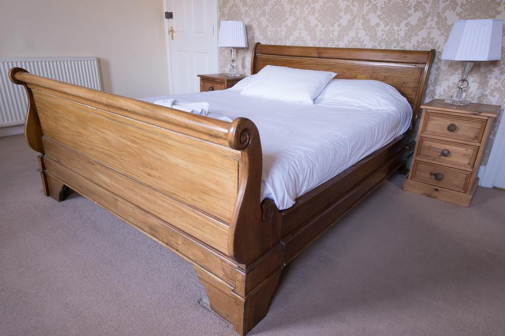 Hewitts Hotel And Restaurant Newport  Dış mekan fotoğraf
